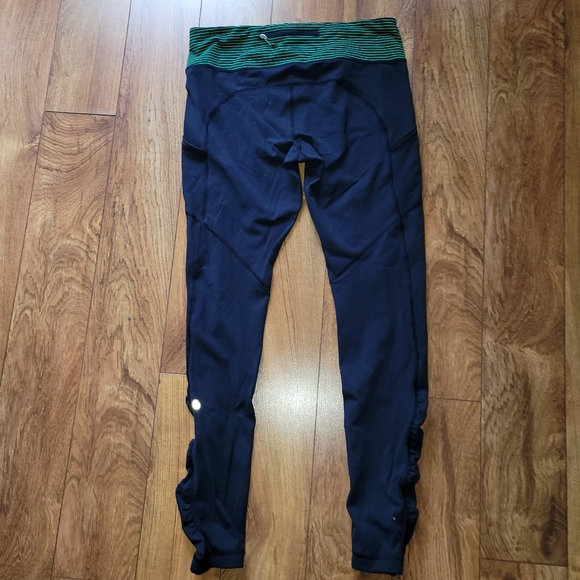 Lululemon Speed Tight *cozy size 8 inkwell - Picture 3 of 6